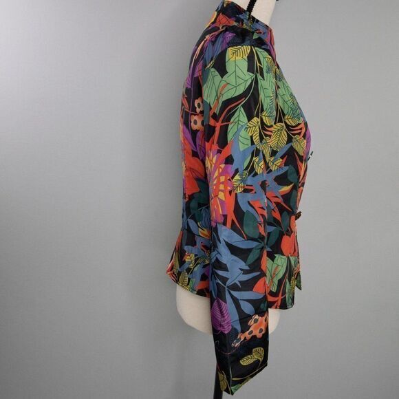 Vintage floral print padded‎ Jacket, ruffle hem, Button accentuate - Picture 9 of 16